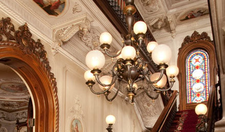 Tour of an Historic Victorian Mansion